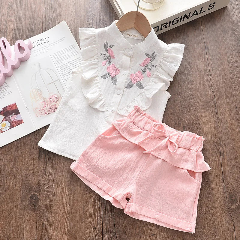 Bear Leader Conjunto de roupas para meninas 2023 Verão Novo Casual Infantil Bordado Sem Mangas Camisa + Shorts Conjunto Meninas Roupas de Bebê